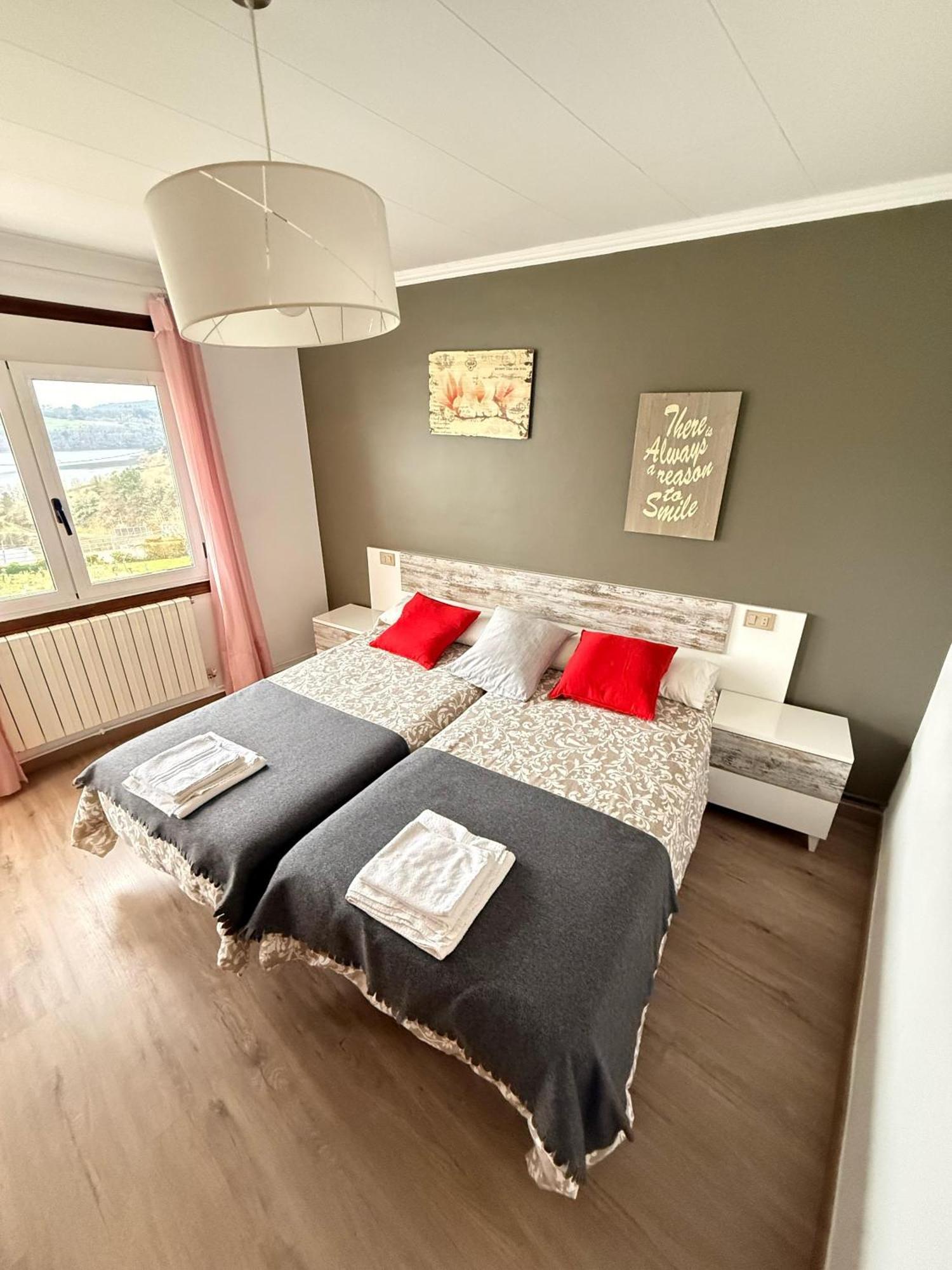 Apartamentos Portolux Portomarin Dış mekan fotoğraf