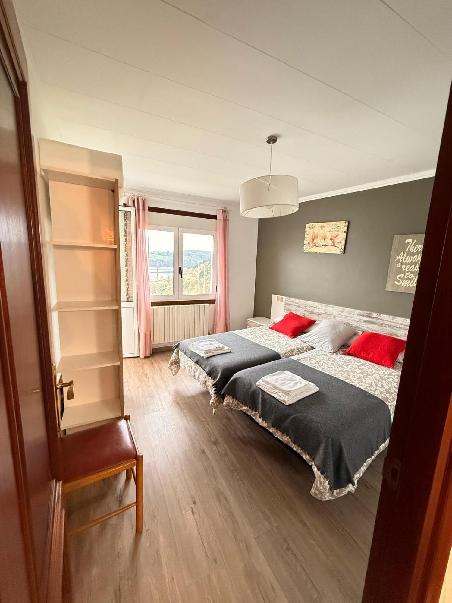 Apartamentos Portolux Portomarin Dış mekan fotoğraf